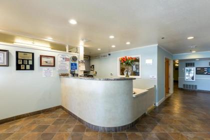 Capistrano SurfSide Inn - image 9