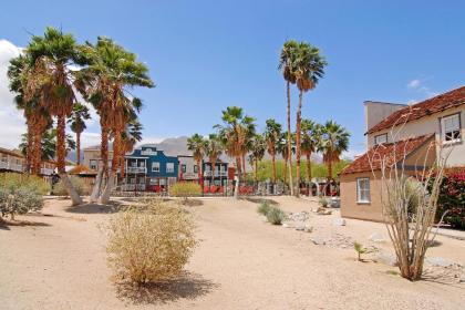 Palm Canyon Hotel and RV Resort - image 4