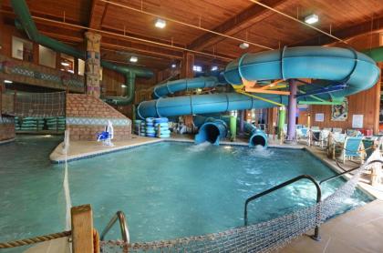 Polynesian Water Park Resort - image 1