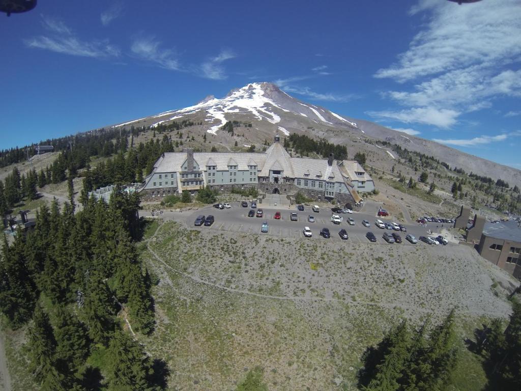 Timberline Lodge - image 2