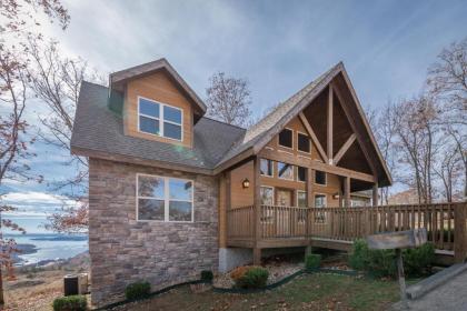 The Lodges at Table Rock by Capital Vacations - image 1