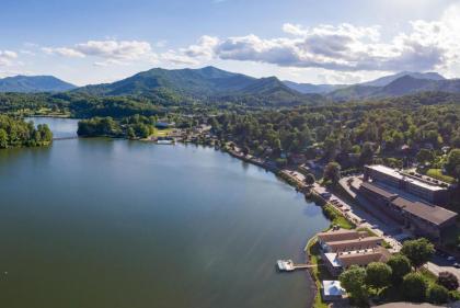 The Terrace at Lake Junaluska - image 1