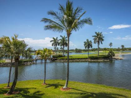 GreenLinks Golf Villas at Lely Resort - image 2