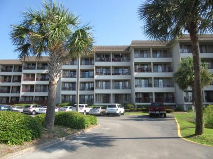 Hilton Head Island Beach and Tennis Resort - image 1