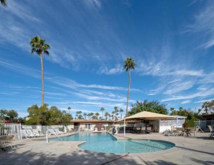 Tuscany Manor Resort Palm Spring - Clothing Optional - Adults Only - image 8