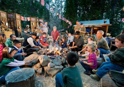 Tenaya Lodge at Yosemite - image 20