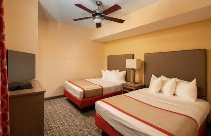 Floridays Orlando Two & Three Bed Rooms Condo Resort - image 9