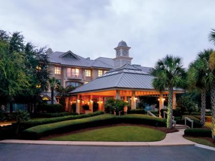 Inn and Club at Harbour Town - image 1