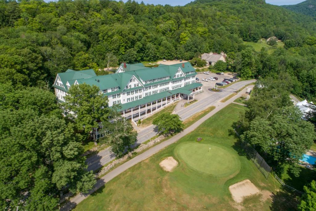 Eagle Mountain House and Golf Club - image 7