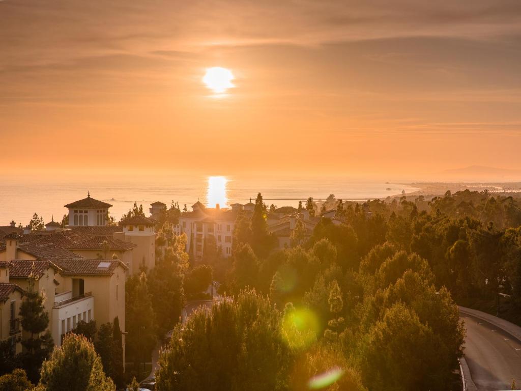 Marriott's Newport Coast Villas - main image