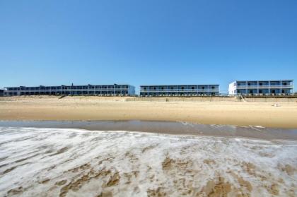 Montauk Blue Hotel - image 10