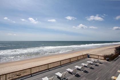 Montauk Blue Hotel - image 11