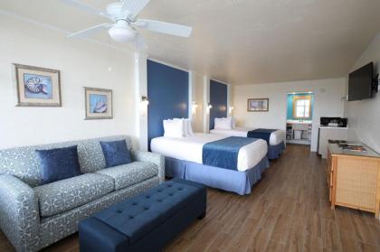 Outrigger Beach Resort - image 12