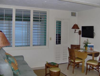 Islander Beach Resort - New Smyrna Beach - image 11