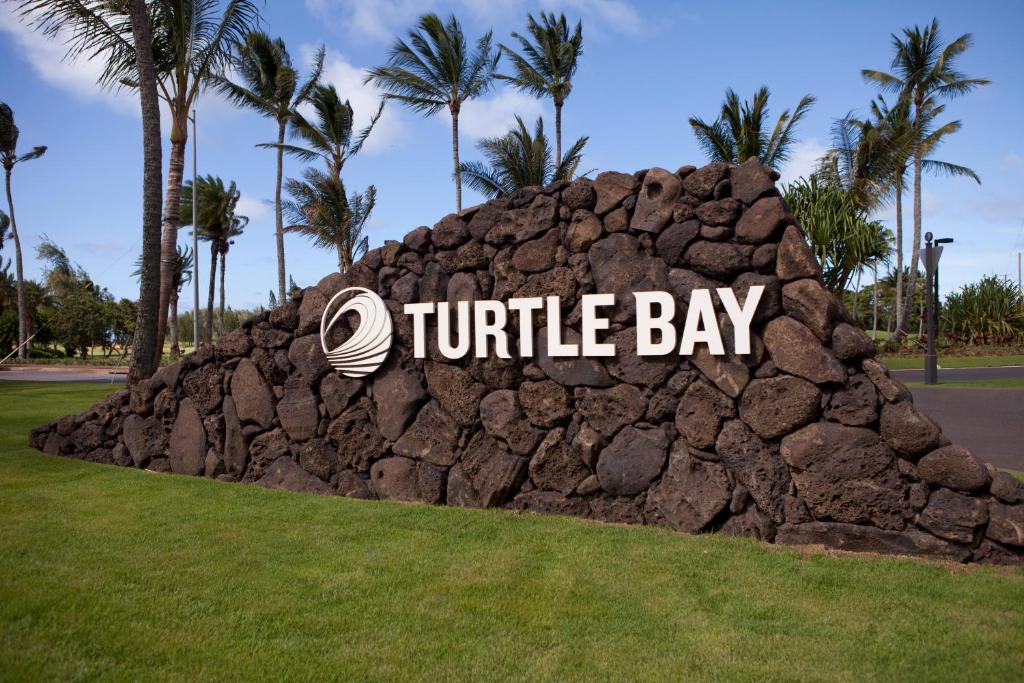 Turtle Bay Resort - image 4