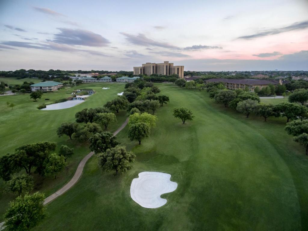 Four Seasons Resort and Club Dallas at Las Colinas - main image