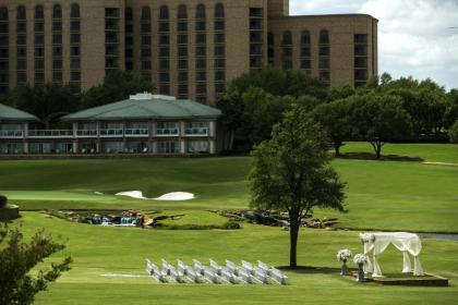 Four Seasons Resort and Club Dallas at Las Colinas - image 10