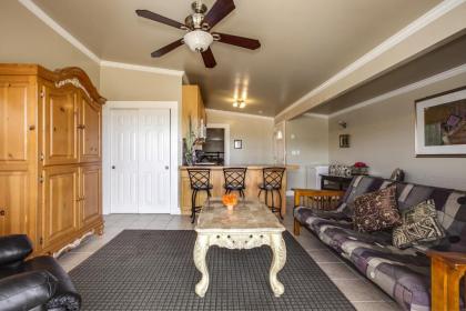 Beachwood Condos & Resort - image 9