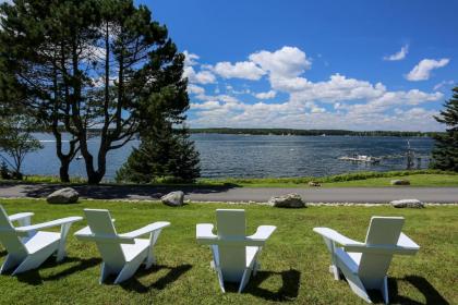 Spruce Point Inn Resort and Spa - image 17