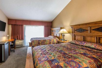 Econo Lodge Lake Elsinore Casino - image 12