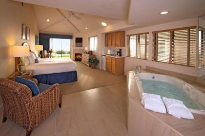 Seascape Beach Resort - image 10