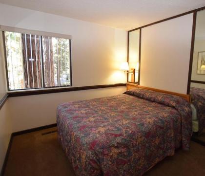 Club Tahoe Resort - image 8