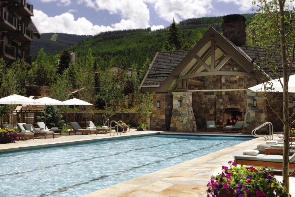 Four Seasons Resort Vail - image 6