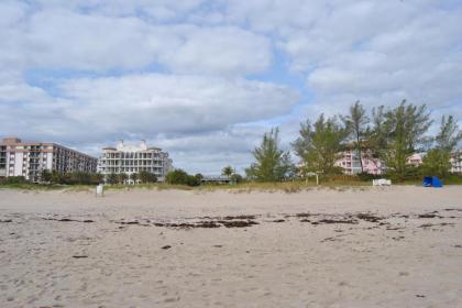 Sand Dune Shores a VRI resort - image 19