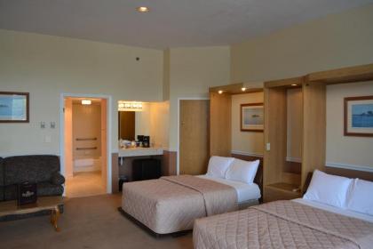 Riveredge Resort Hotel - image 14