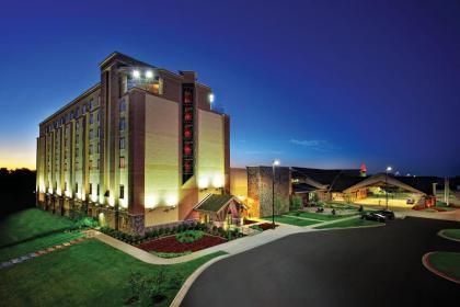 Cherokee Casino West Siloam Springs Resort - image 12