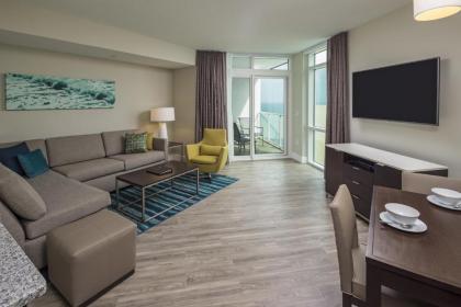 Ocean 22 by Hilton Grand Vacations - image 8