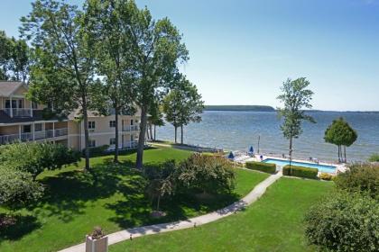 Westwood Shores Waterfront Resort - image 1