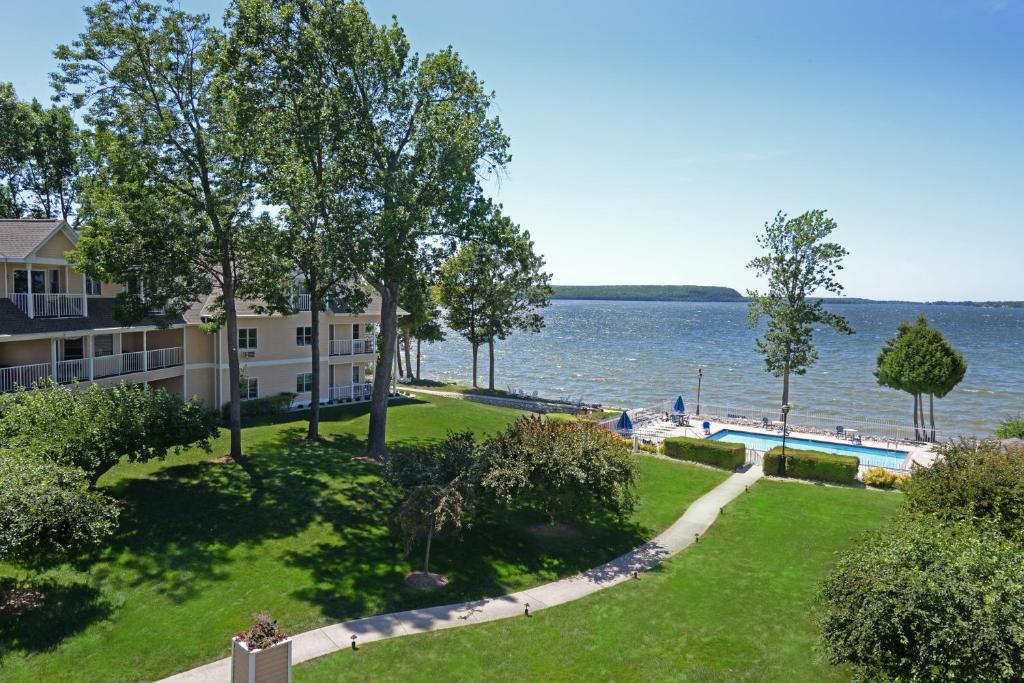 Westwood Shores Waterfront Resort - main image