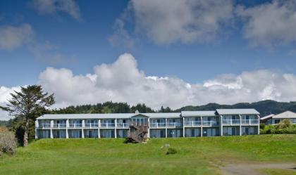 Pacific Reef Hotel & Light Show - image 10