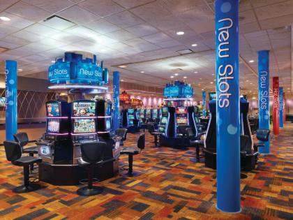 Ameristar Casino Hotel - image 12