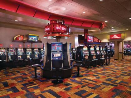 Ameristar Casino Hotel - image 8