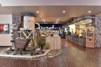 Laughlin River Lodge - image 3