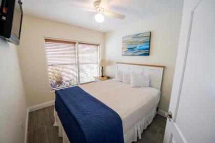 Siesta Key Beachside Villas - image 13