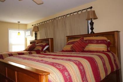 Lake Place Resort - image 6