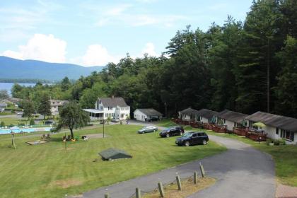 Hill View Motel and Cottages - image 12