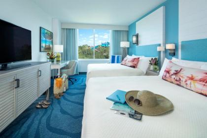 Universal's Loews Sapphire Falls Resort - image 15