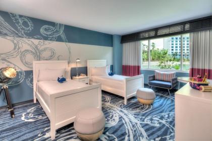 Universal's Loews Sapphire Falls Resort - image 17