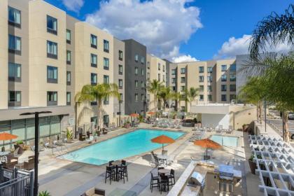 Homewood Suites by Hilton Anaheim Conv Ctr/Disneyland Main - image 1