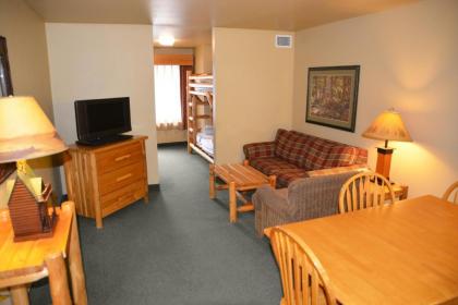 Three Bears Resort - image 12