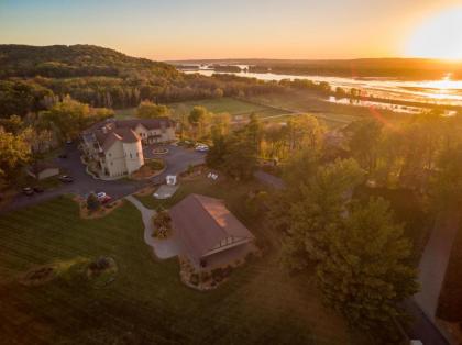 Goldmoor Inn & Resort - image 8