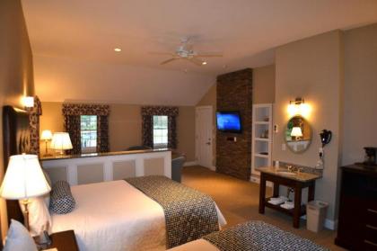 New England Inn & Lodge - image 7