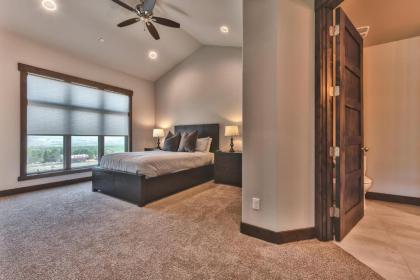 Blackstone by Canyons Village Rentals - image 16