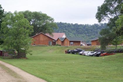 Buffalo County Resort - image 8