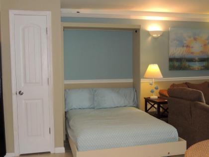 Beach Vacation Condos - image 10