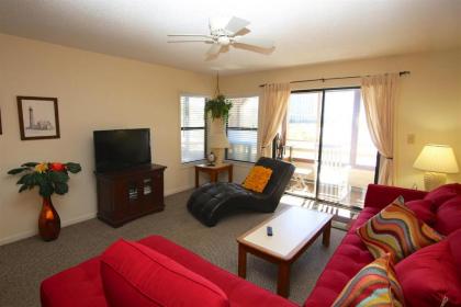 Beach Vacation Condos - image 17